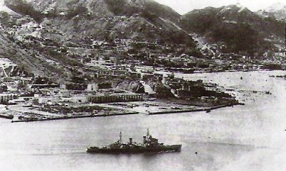 HMS Swiftsure boldy sails into Japanese-occupied Hong Kong on 30 Aug 1945